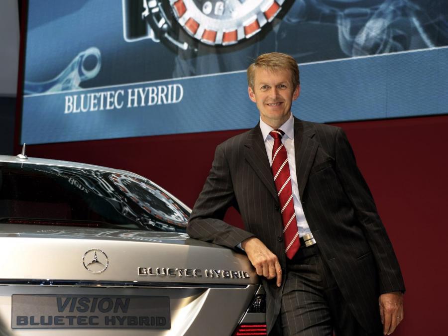  Mercedes-Benz Vision S320 BlueTEC Hybrid Concept 2005 года  (фото 2 из 10)